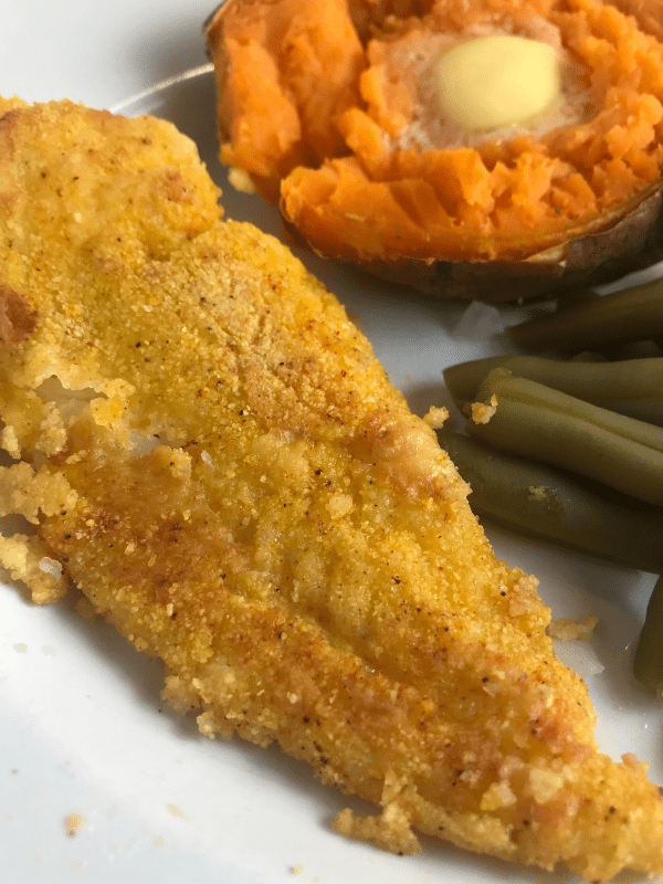 Cornmeal Crusted Cod on Meal Planning Mommies -goes great with sweet potatoes.